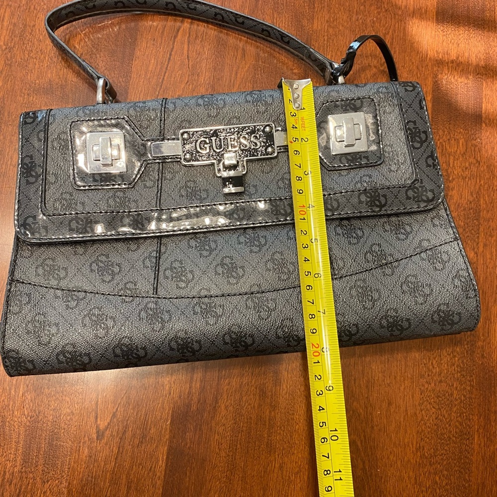 Guess Purse Bag - Picture 6 of 8